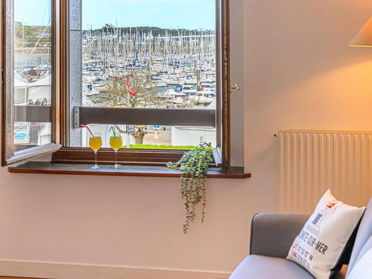 La Trinité-sur-Mer Apartment Le Quai By Interhome